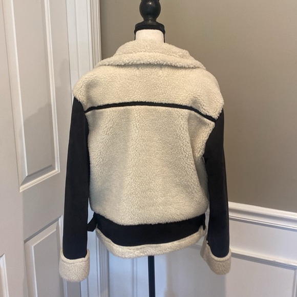 Like new worn twice Womens Live tree size medium black and cream bomber jacket. - Picture 7 of 11